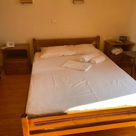 Xenodoxeio Patrai * Lefkada City