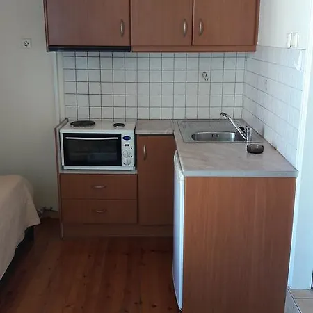 Aparthotel Xenodoxeio Patrai *